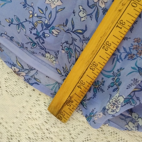 2 FOR $15 BUNDLE SALE! As you Wish, blue flowers, NWT Stretch back. S. large - Picture 4 of 5